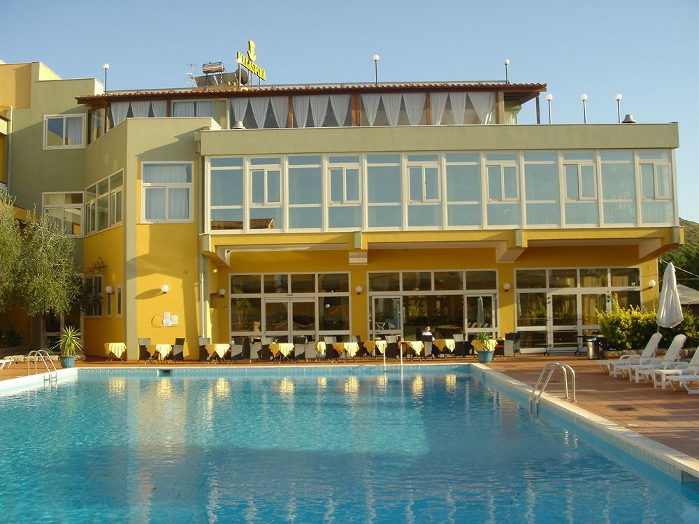 Club Malaspina Боса Экстерьер фото